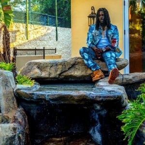 Chief Keef says He Is Living Better than Your Favorite ‘Rap Trios’. Gives Tour of New Mansion.