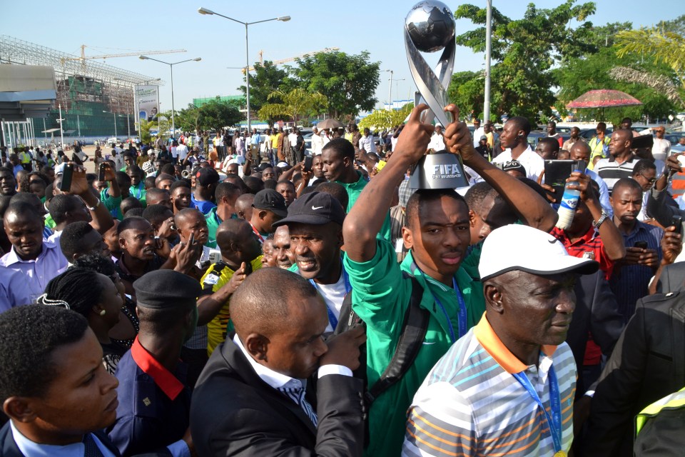 Nigeria Under-17s are welcomed home like heroes after winning 2015 World Cup