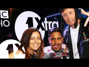 Kurupt FM’s Steves & Leanne Brown from Sweet Female Attitude perform Flowers