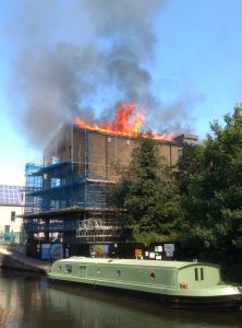 Fire rips through Million Pound apartments in London, solar panels and roof on fire!