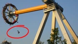 10 Worst Rollercoaster Accidents