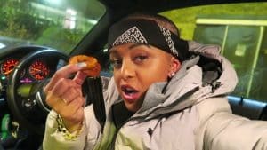 Paigey Cakey – My First Ever Vlog & All I Done Was Ate