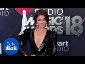 Sarah Hyland shows off her legs in black mini dress at iHeart – Daily Mail