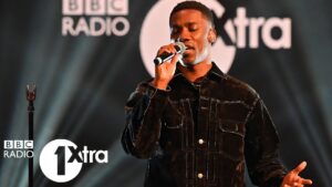 Giveon – Just For Me (PinkPantheress Cover) 1Xtra Live Lounge