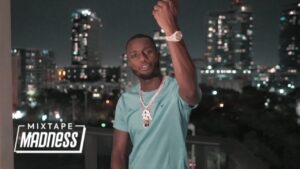 EAHustles- With The Vibes (Music Video) | @MixtapeMadness