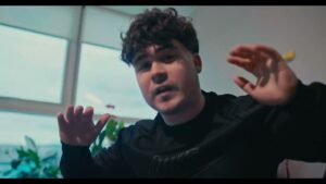 ???????? Wee Joe – On The Up (Music Video)