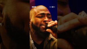 #davido performing ‘jowo’ in the 1xtra #livelounge ???? #music #afrobeats